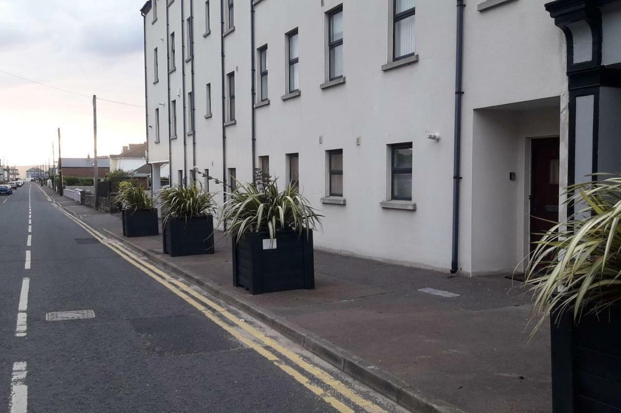 Marine Beach Escape Castlerock Beside Beach Golf Course And Pub Extérieur photo