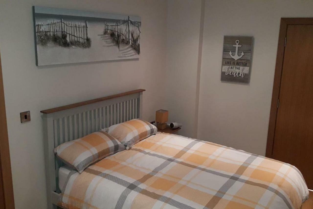 Marine Beach Escape Castlerock Beside Beach Golf Course And Pub Extérieur photo